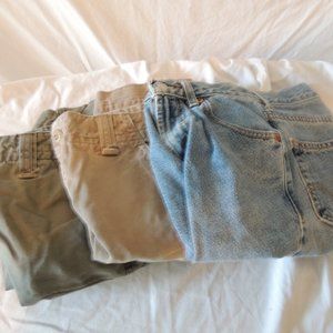 Lot of 3 Boy's Levi's Shorts Sz 8/9 Regular 2 Cargo Shorts and 1 Jean Shorts 569